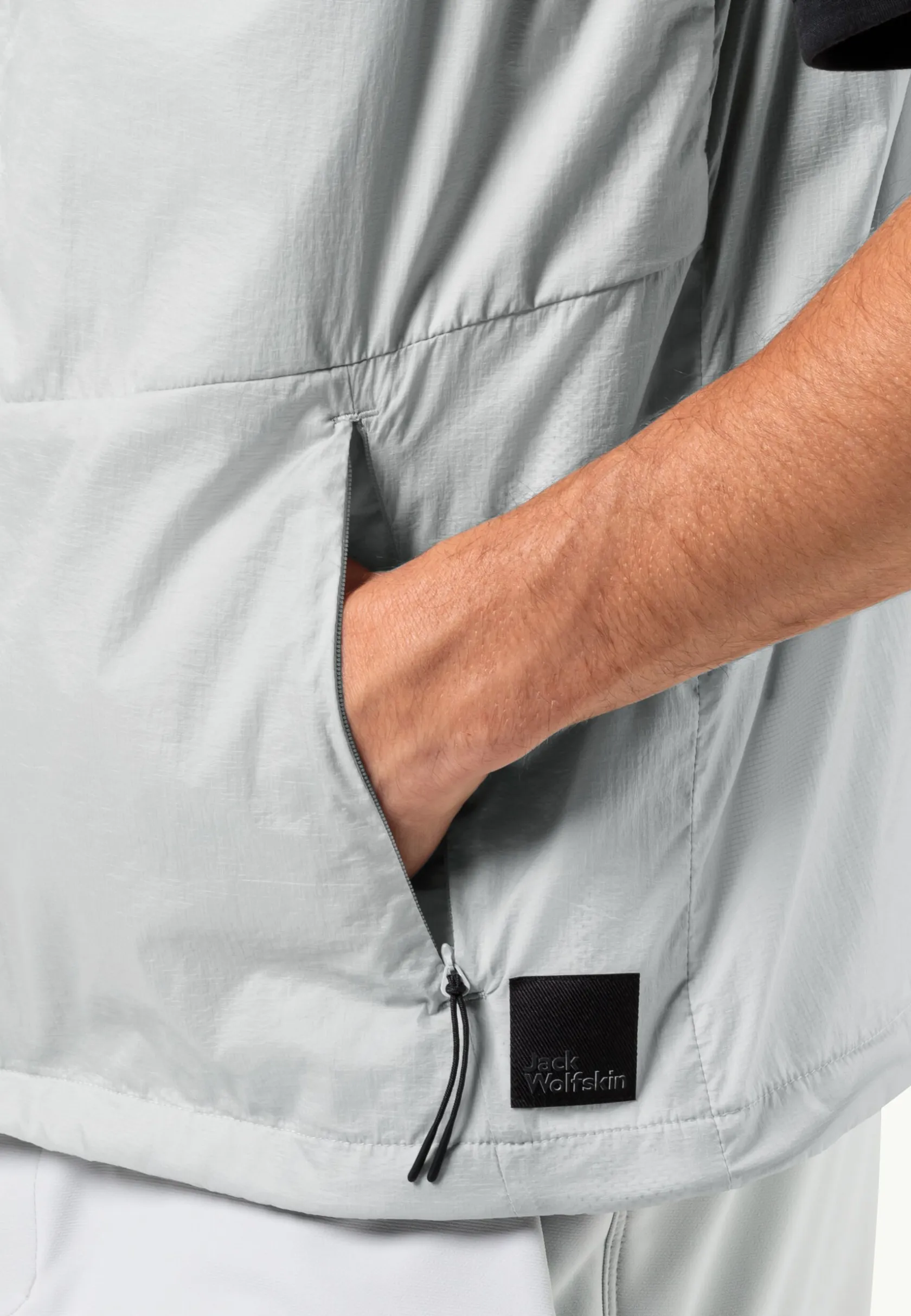 Lifestyle|Voor- En Najaarsjacks/-Jassen|Jack Wolfskin Wanderjahr Vest M Cool Grey